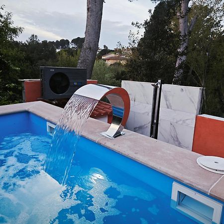 Relax House Barcelone Villa Сант Естеве Сесровирес Екстериор снимка