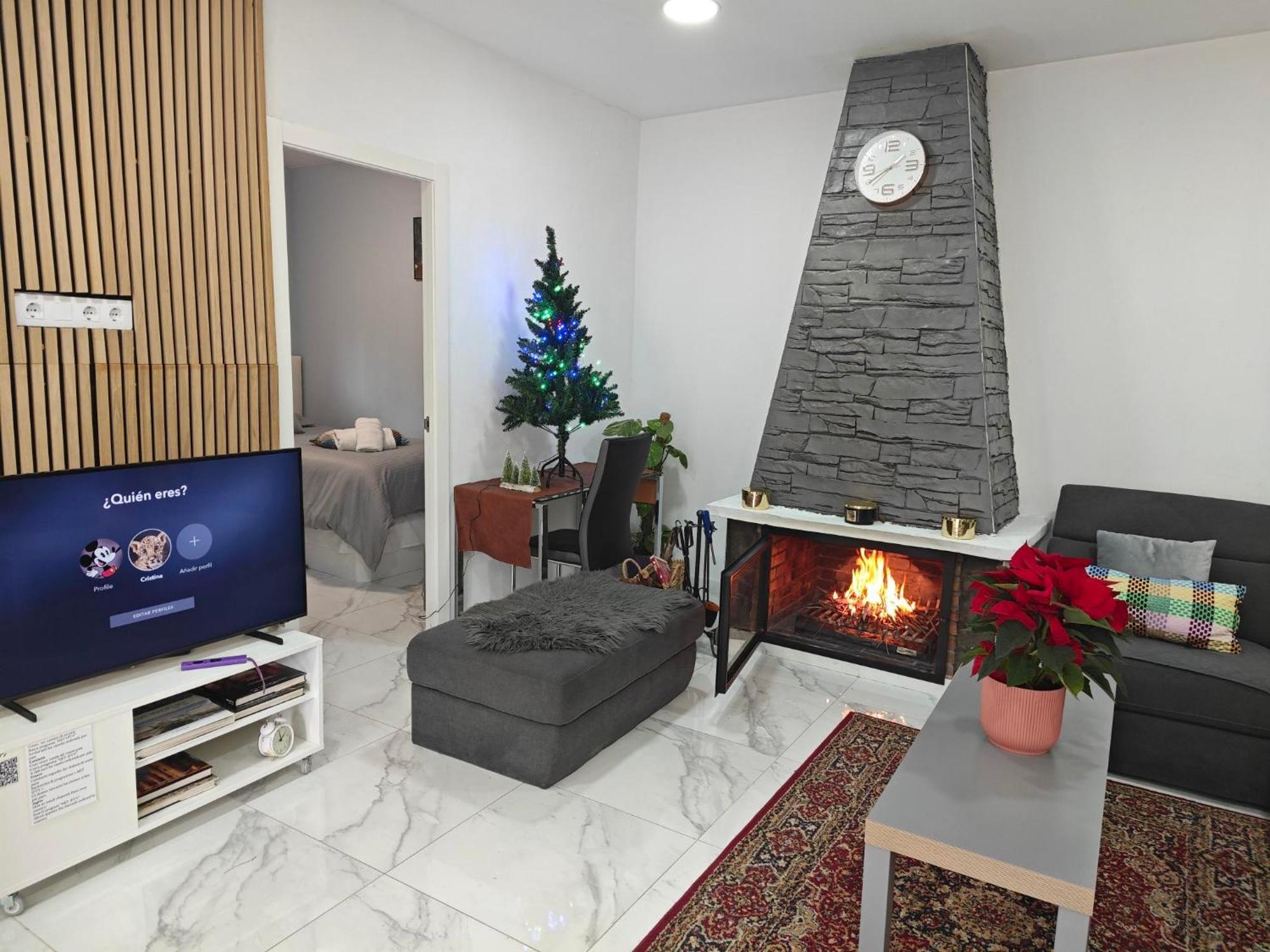 Relax House Barcelone Villa Сант Естеве Сесровирес Екстериор снимка