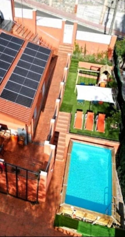 Relax House Barcelone Villa Сант Естеве Сесровирес Екстериор снимка