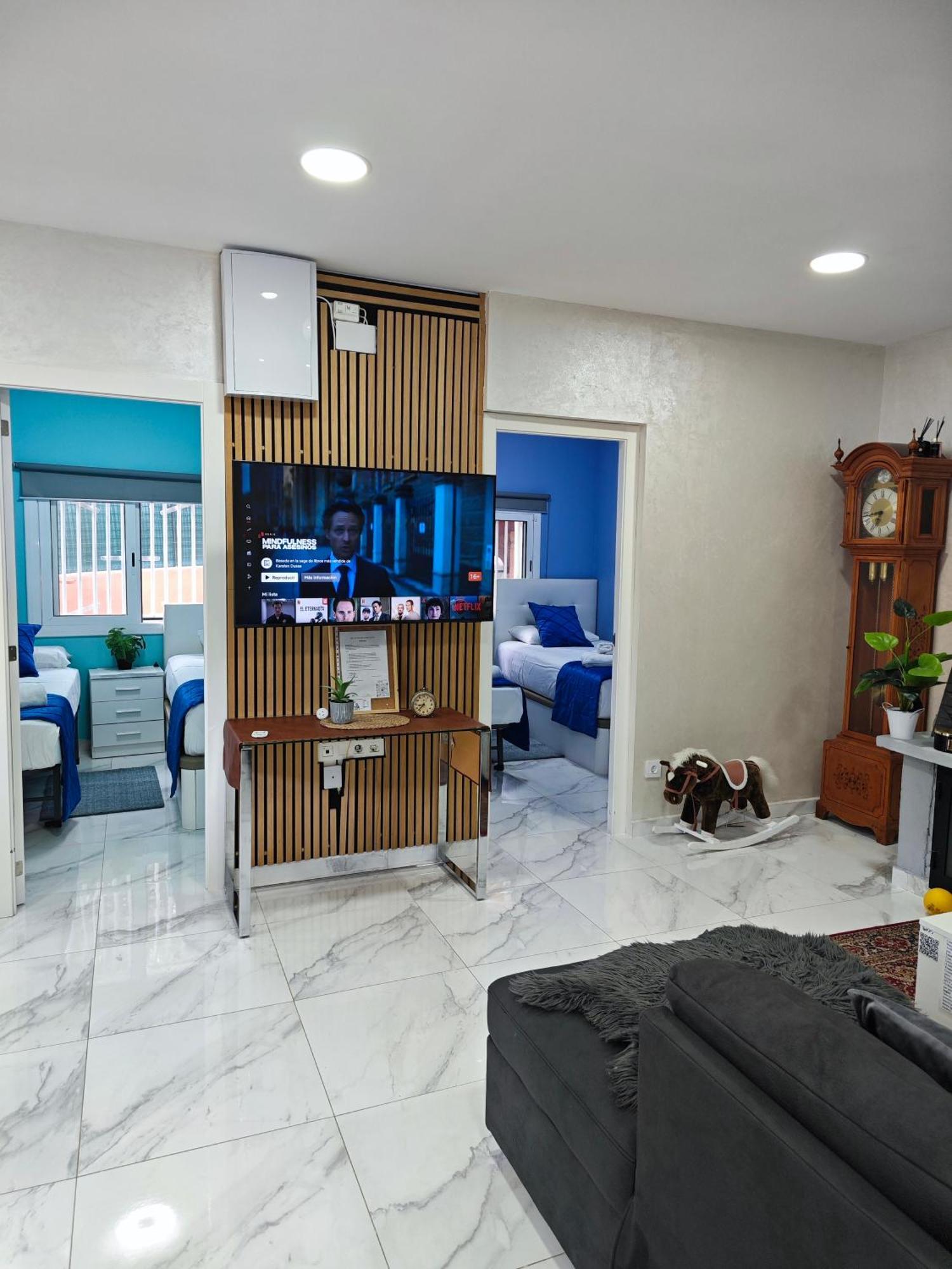 Relax House Barcelone Villa Сант Естеве Сесровирес Екстериор снимка